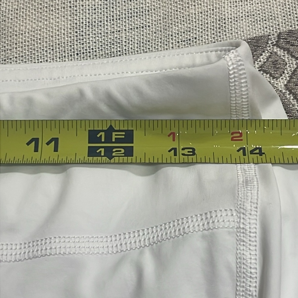 BloqUV Women's Capri Skirt - White, Size S - Picture 11 of 12